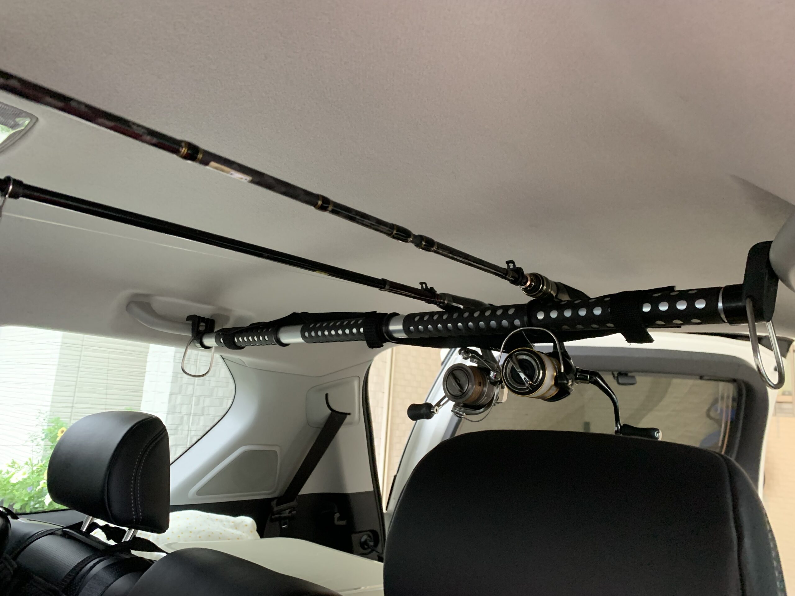 【ランクルプラド専用】マルチラック(ロング) 室内バー 荷物掛け ロッドホルダー トヨタ - 【ランクルプラド専用】マルチラック(ロング) 室内バー 荷物